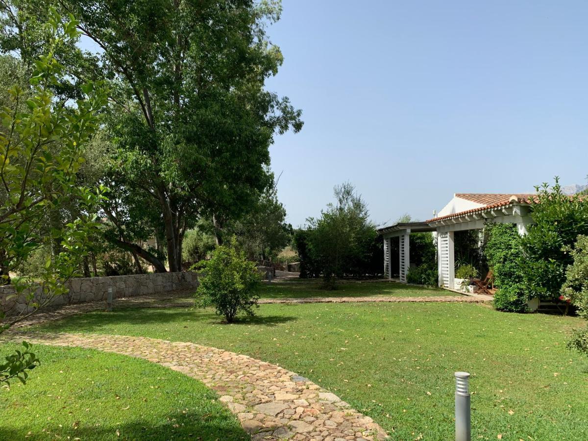 Relais Benemari Villa Siniscola Ngoại thất bức ảnh