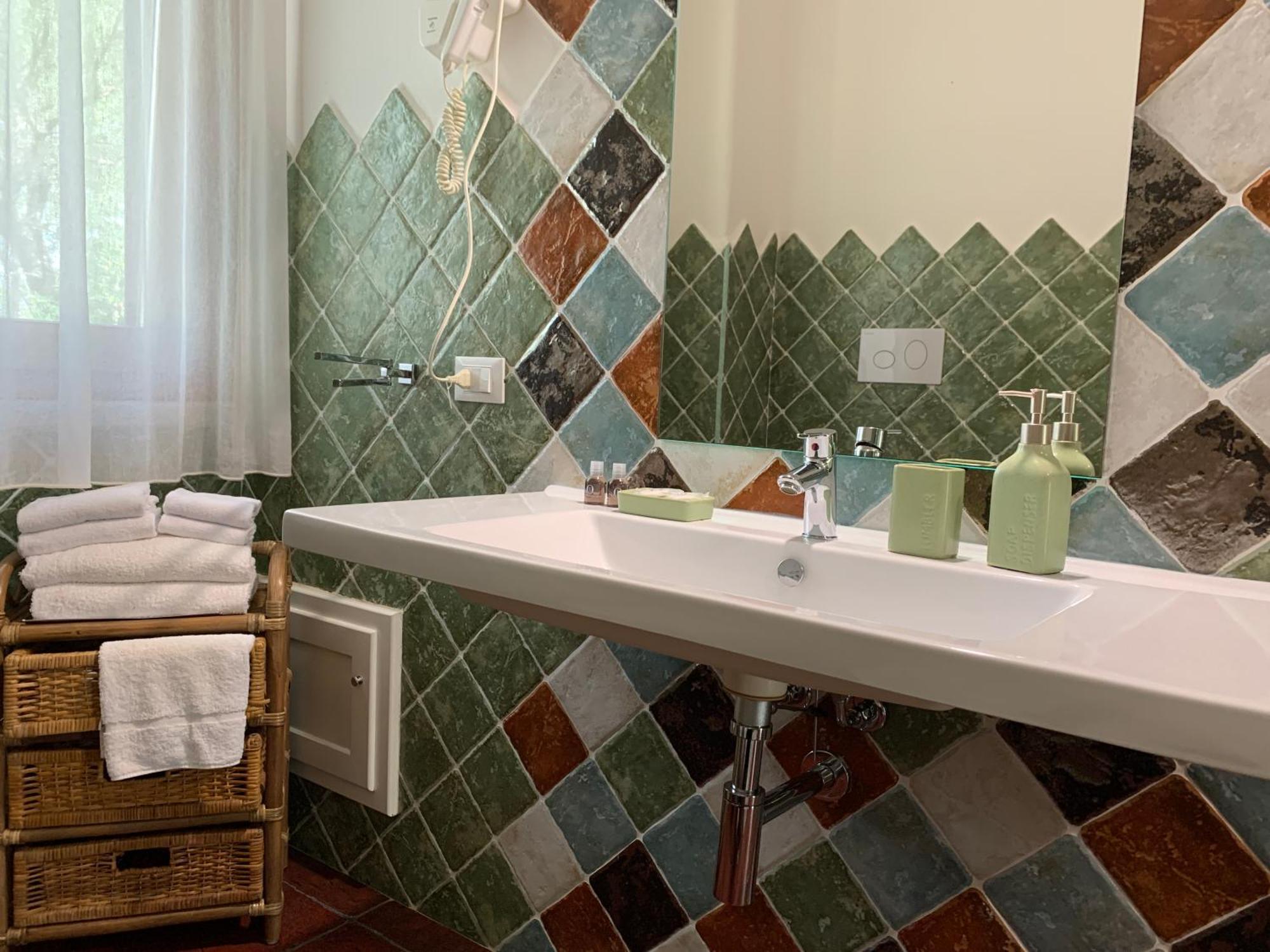 Relais Benemari Villa Siniscola Ngoại thất bức ảnh